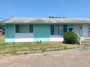 1302 S 9th Ave APT A, Kelso, WA 98626