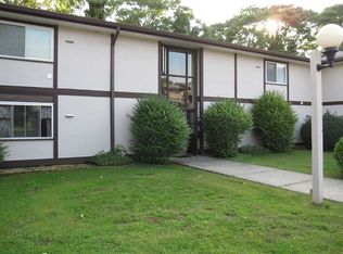 7 Millholland Dr, Fishkill, NY 12524