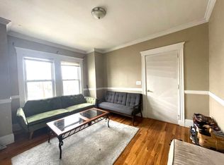95 Bridge St #2A, Newton, MA 02458