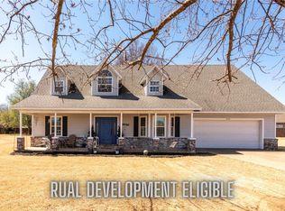 289 Pine Meadow Dr, Farmington, AR 72730