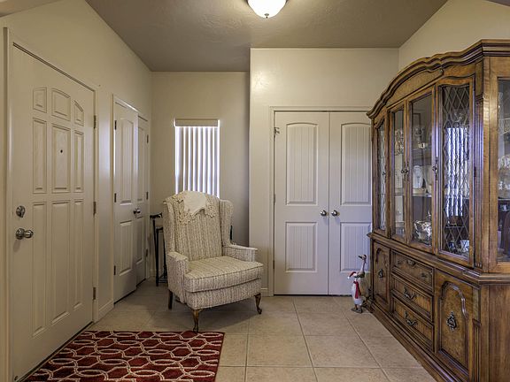 5th image of 1329 E Pine Valley St Suite 3