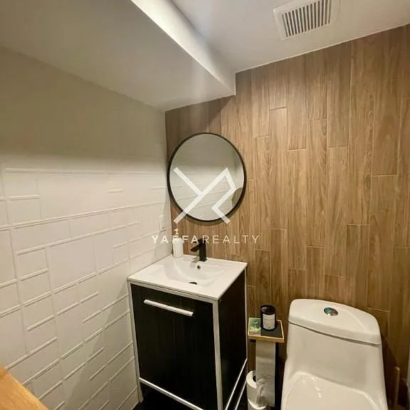 812 Saint Johns Pl #1F — Photo 8