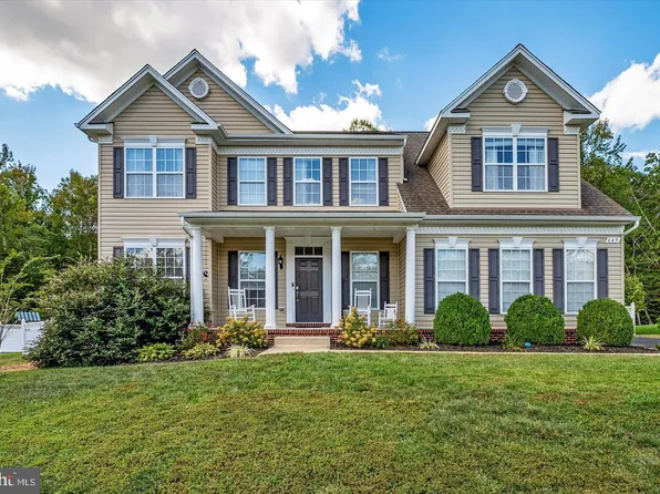 645 Maybrook Dr, Huntingtown, MD 20639