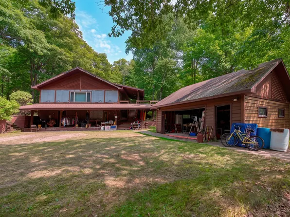 4010 Flannery Lake Rd, Rhinelander, WI 54501