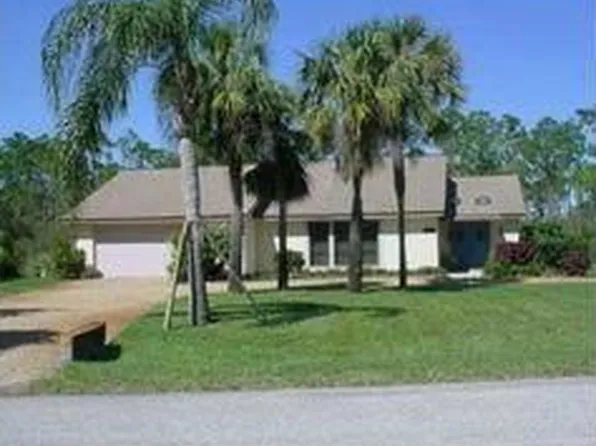 2141 SW Perry Ter, Stuart, FL 34997