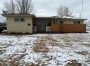 725 E Yerby St, Marshall, MO 65340
