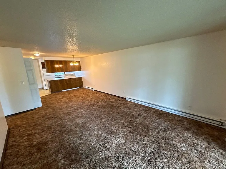 4135 State St #11 — Photo 6
