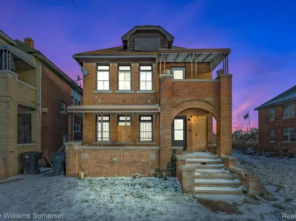 12088 Stoepel St, Detroit, MI 48204