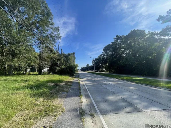 13261 Plank Rd, Baker, LA 70714