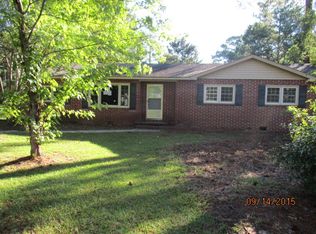 2001 4th St SE, Moultrie, GA 31768