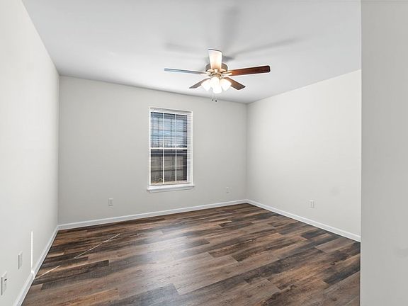 5th image of 2265 Sacajawea Ln APT 103