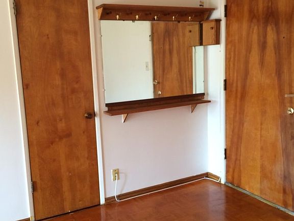 2nd image of 120 Alamitos Ave APT 27