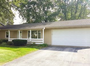 2204 McCord Rd, Valparaiso, IN 46383