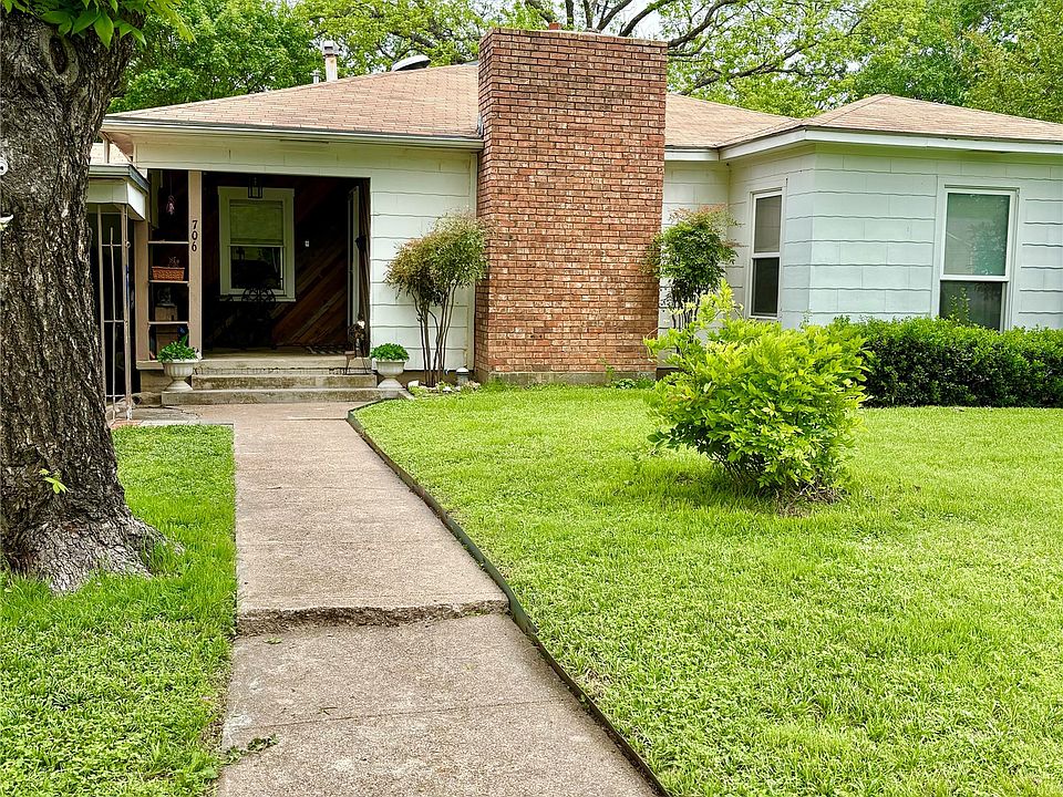 1st image of 706 S Avenue I