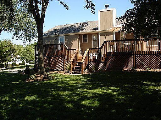 2nd image of 200 NW Almond Dr