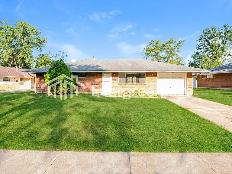 1787 Pickering Dr — Photo 1