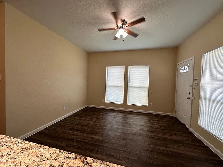 7511 Novella Dr — Photo 5