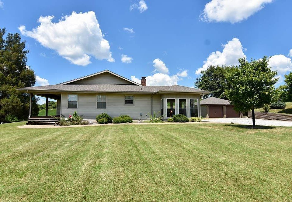 8805 N Saint Joseph Ave, Evansville, IN 47720 Zillow