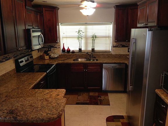 3rd image of 7308 NW 38th Ct
