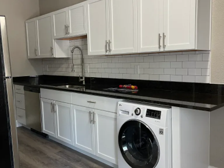 Washington Terrace — Photo 8