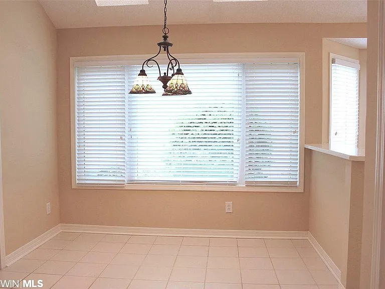 617 Saint Andrews Dr — Photo 14