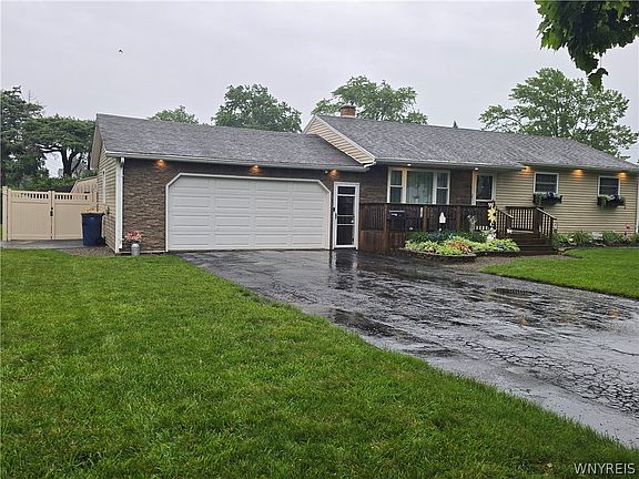 2nd image of 190 Beattie Ave