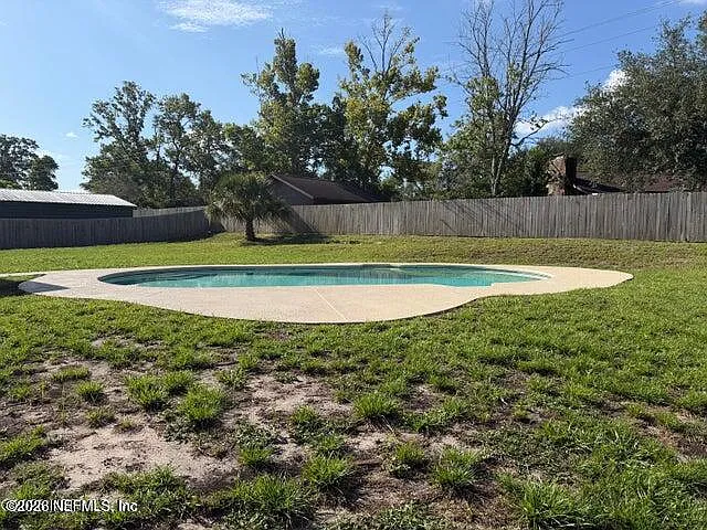 2295 Foxwood Dr — Photo 14