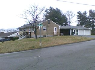 2436 Rollingwood Dr, Salem, VA 24153