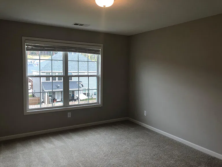 12616 Hartsfield Ln — Photo 7