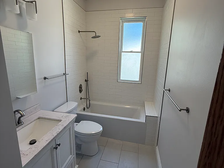 6220 N Magnolia Ave — Photo 13