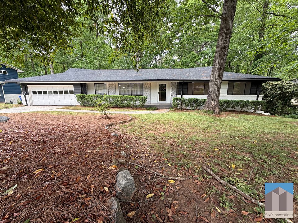 1st image of 2636 Whiteleigh Ct NE