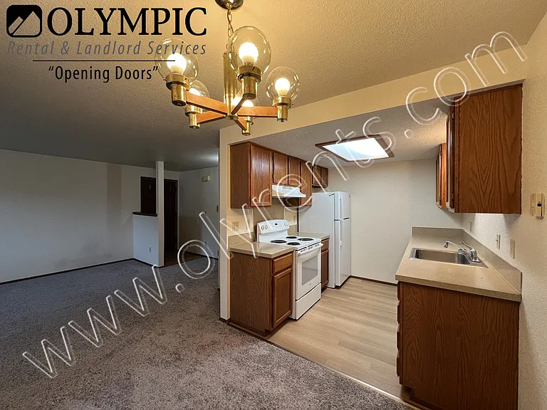 829 Israel Rd SW #B-6 — Photo 4