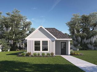 703 S Bienville Ave, Gonzales, LA 70737