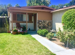8940 Foothill Blvd, Sunland, CA 91040