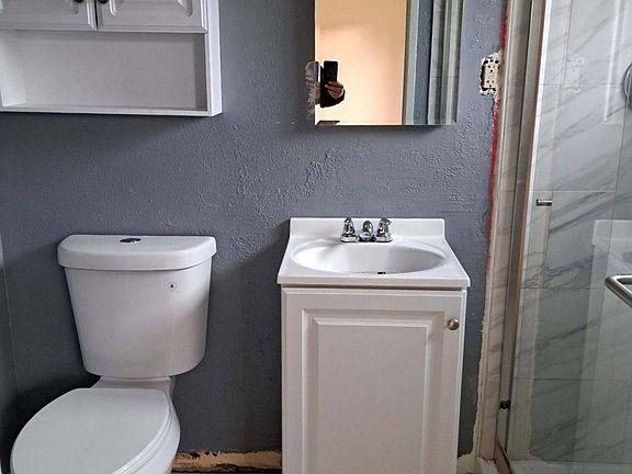 5th image of 2218 E Westport Dr #5