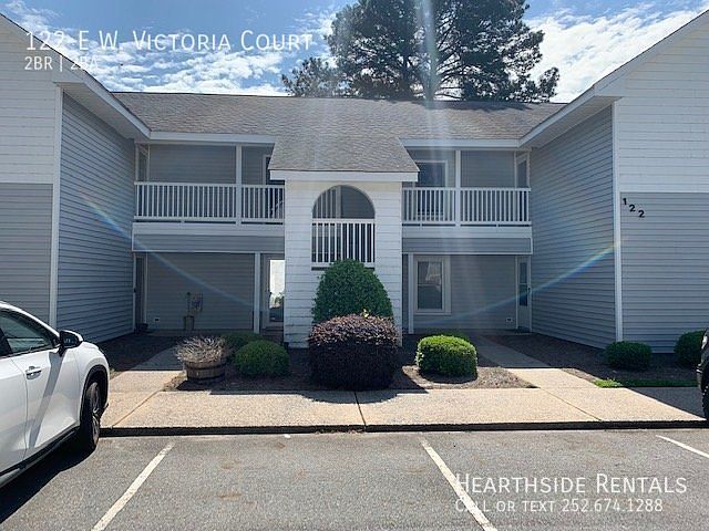 1st image of 122 E West Victoria Ct