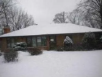 8941 W 93rd Pl photo 1