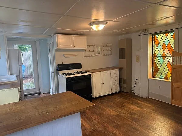 2 bed, 878 sqft, $2,450 — Photo 4