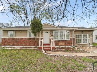 6628 Dunwold Dr, Saint Louis, MO 63134