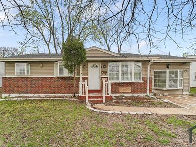 6628 Dunwold Dr, Saint Louis, MO, 63134