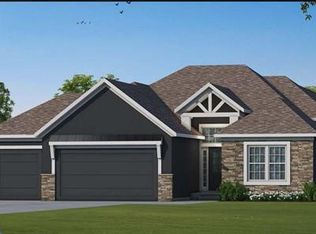 14471 Aurora Ln, Basehor, KS 66007