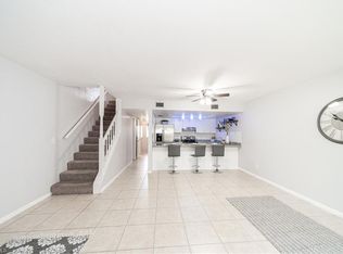 3817 Country Club Blvd APT 2, Cape Coral, FL 33904