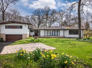 17 Ferndale Rd, Deer Park, IL 60010