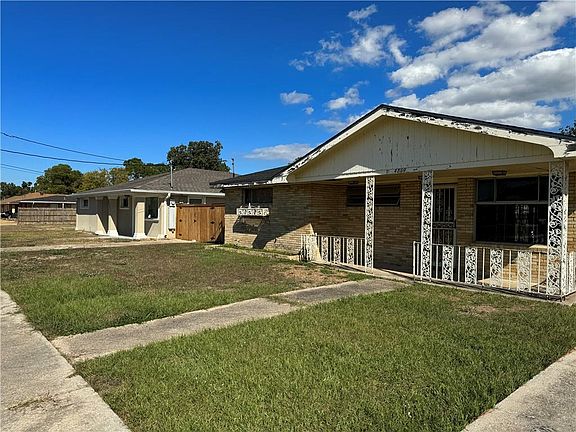 3rd image of 4819 Lurline St