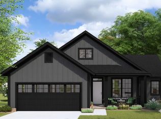 2110 S Broadway St, Grove, OK 74344