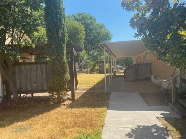 3701 Hartwood Dr, Granbury, TX 76049