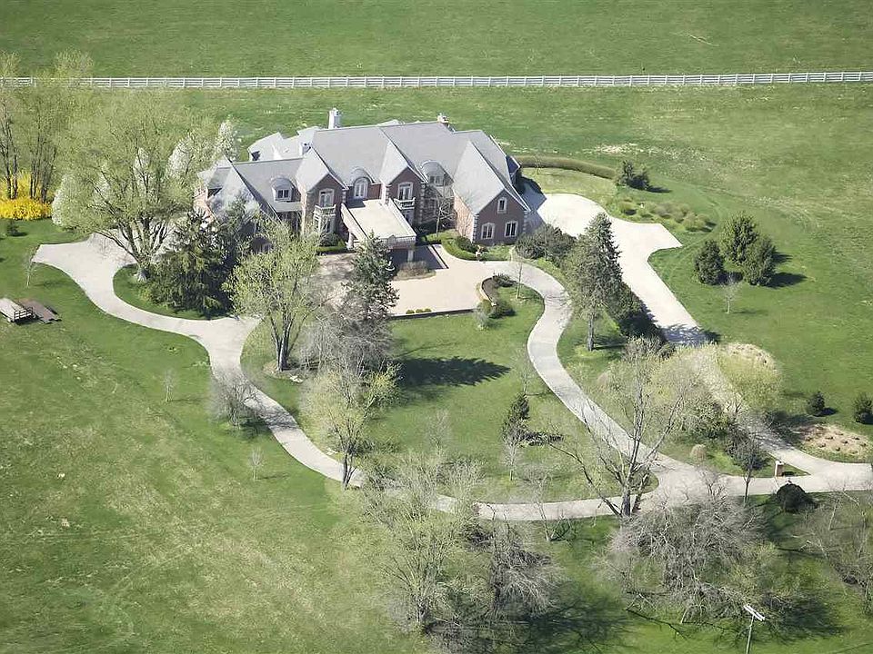 1st image of 243 Longhorn Dr