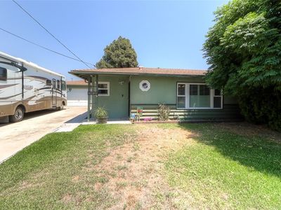 7527 Olive Tree Ln, Highland, CA, 92346