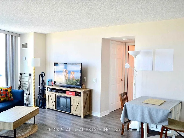 83 Borough Dr #1206 — Photo 5
