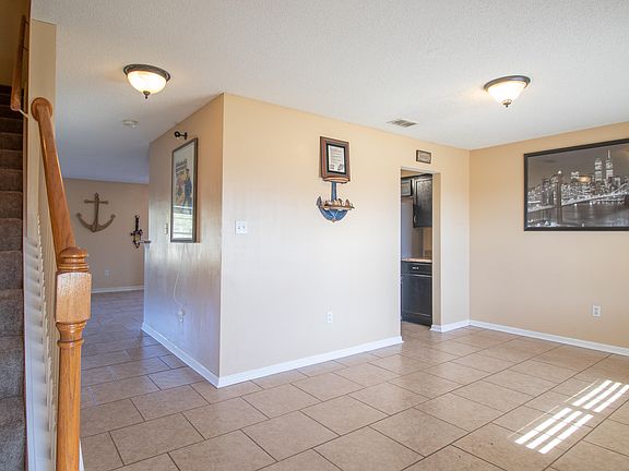 4th image of 13577 Wind Rose Cir